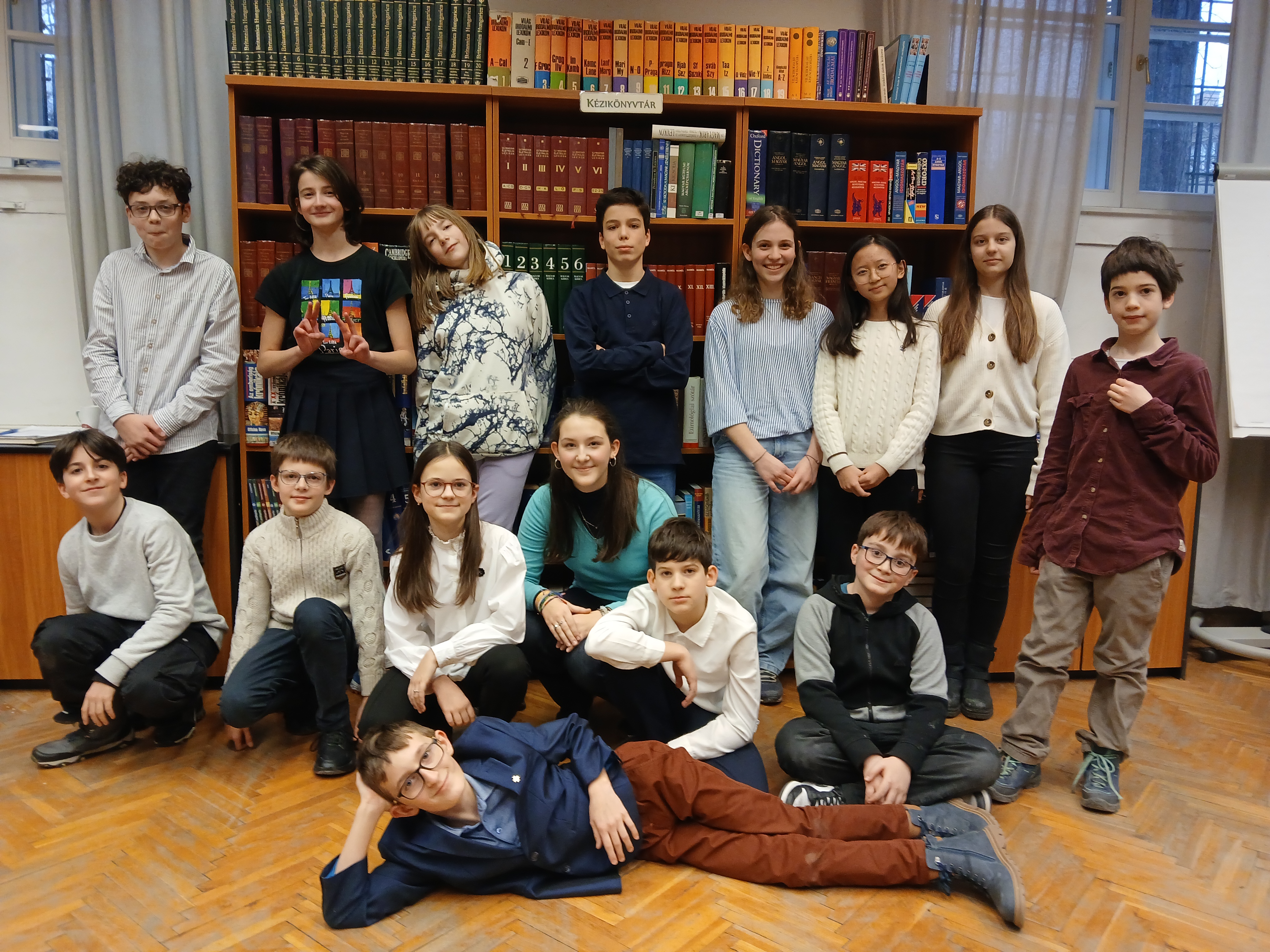 Kisgimnáziumi versmondó verseny